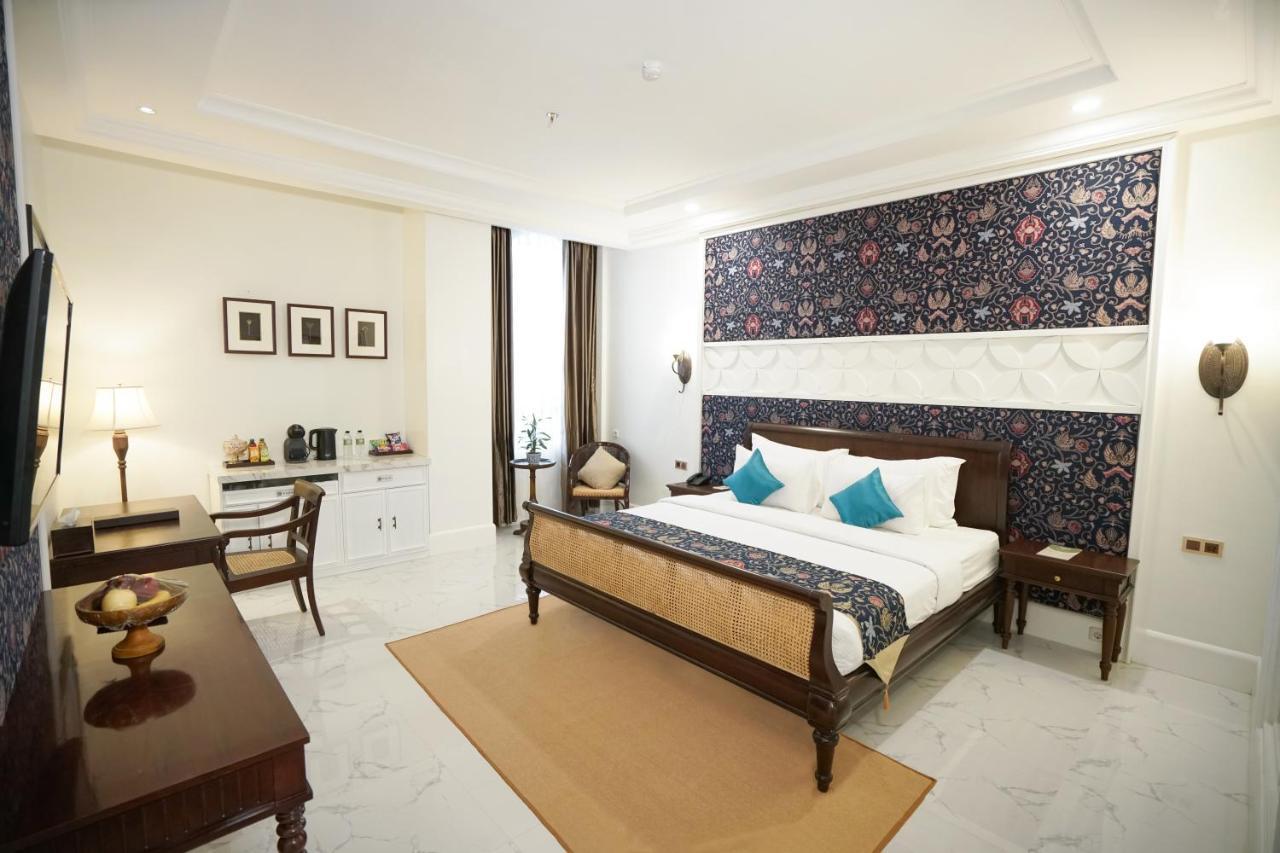 Mahalaya The Legacy Hotel Surakarta  Exterior photo